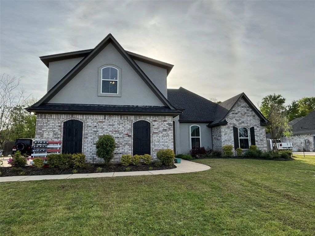 522 Long Acre Drive, Bossier City