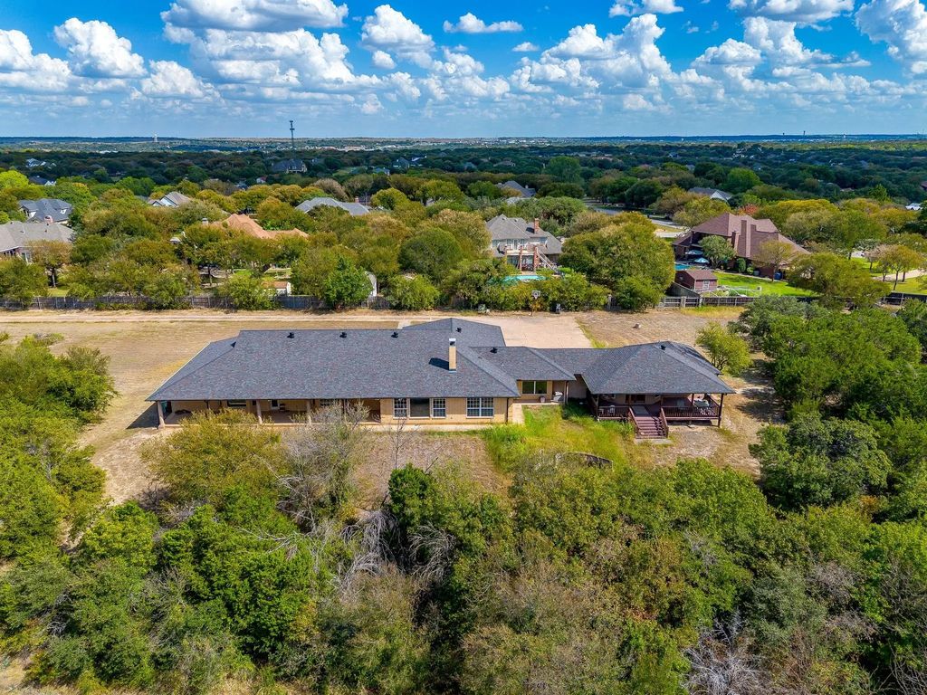 190 Walters Lane, Weatherford