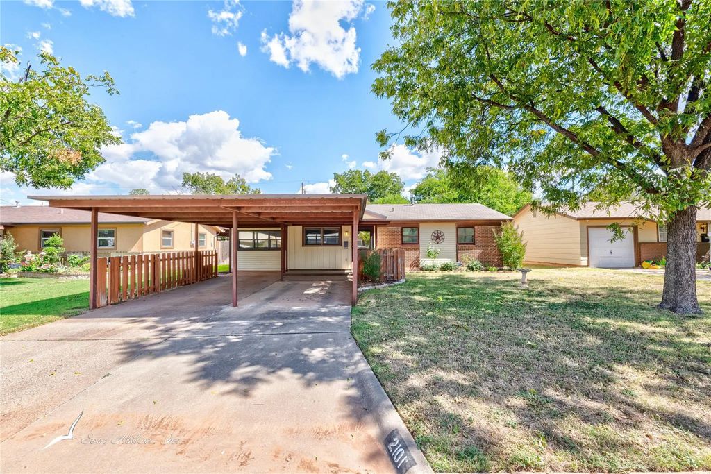 2101 Bel Air Drive, Abilene