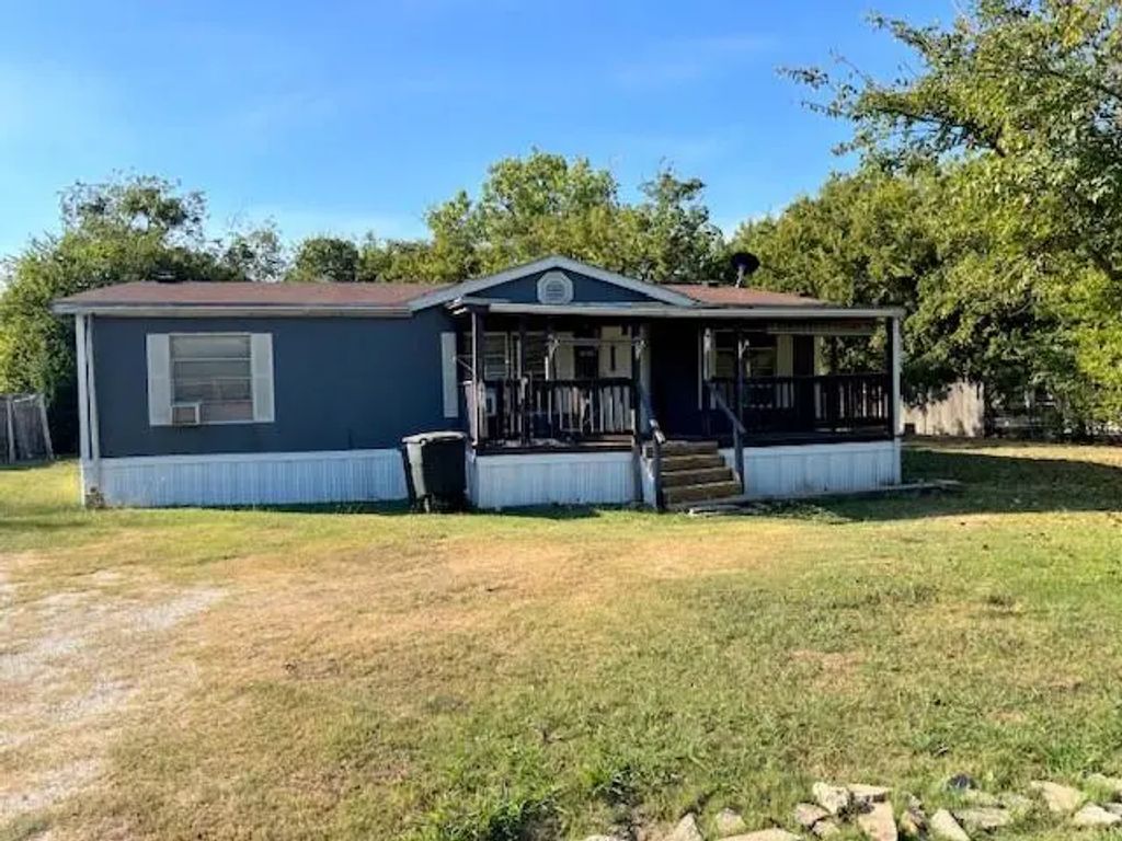 1809 Mobile Road, Grand Prairie