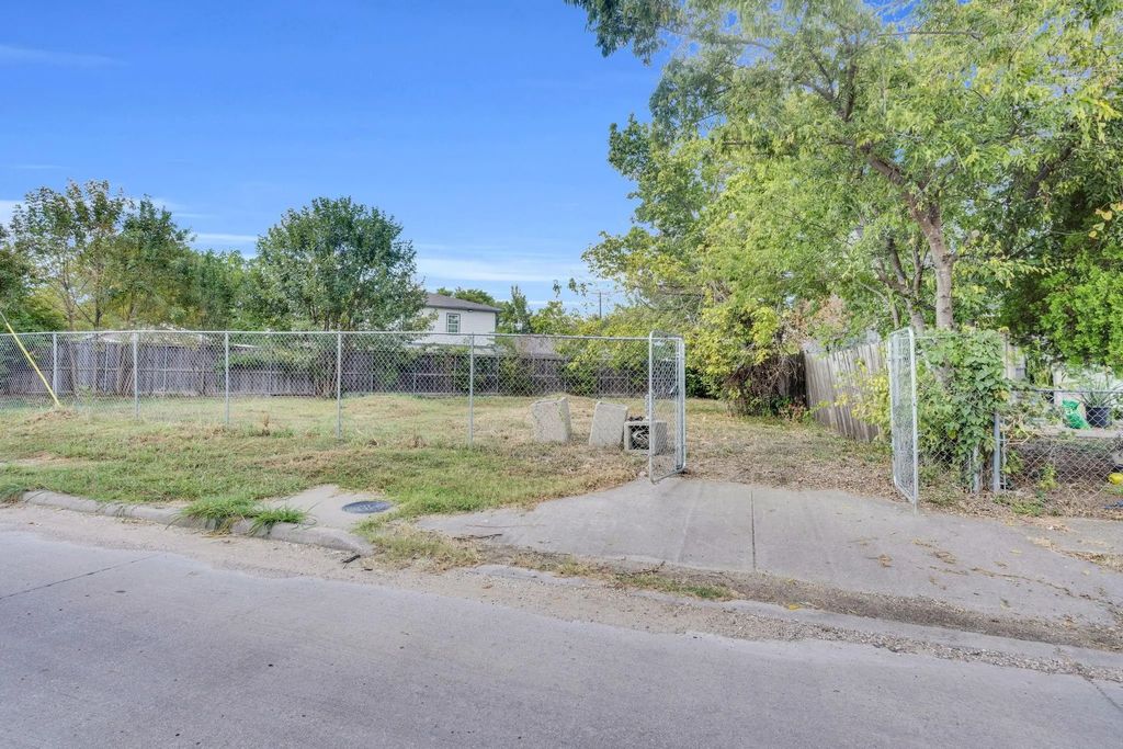 3519 Weisenberger Drive, Dallas