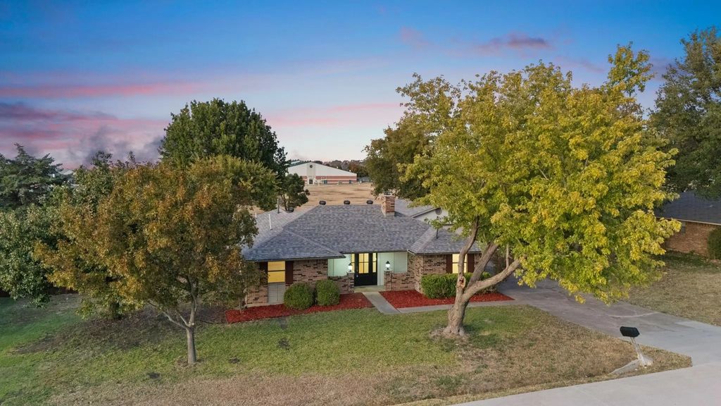 403 E 8th Street, Prosper