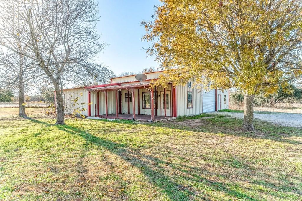 2061 County Road 371, Dublin