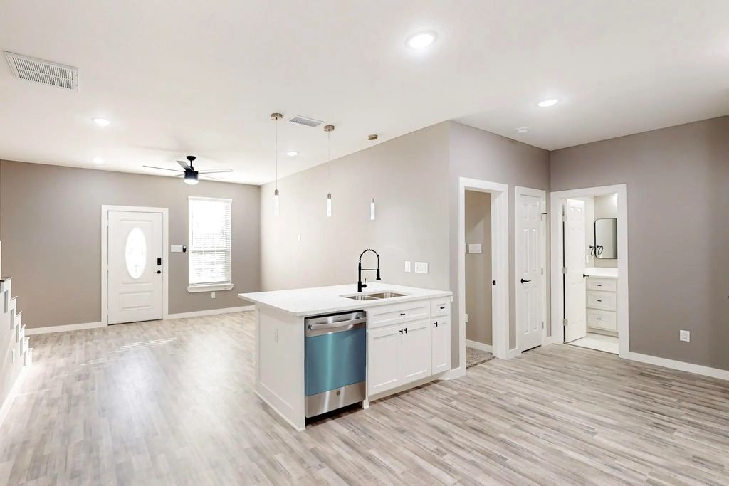 805 Fletcher Street, Gainesville