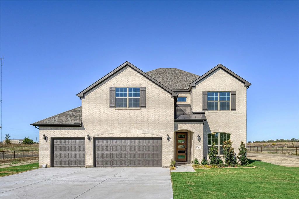 8541 County Road 502, Blue Ridge