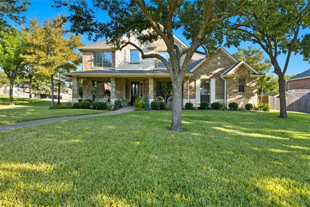648 Unbridled Lane, Keller