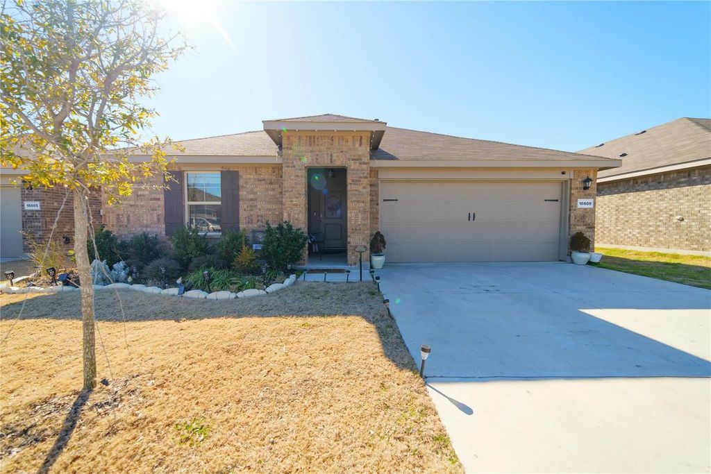 16609 White Fish Lane, Justin