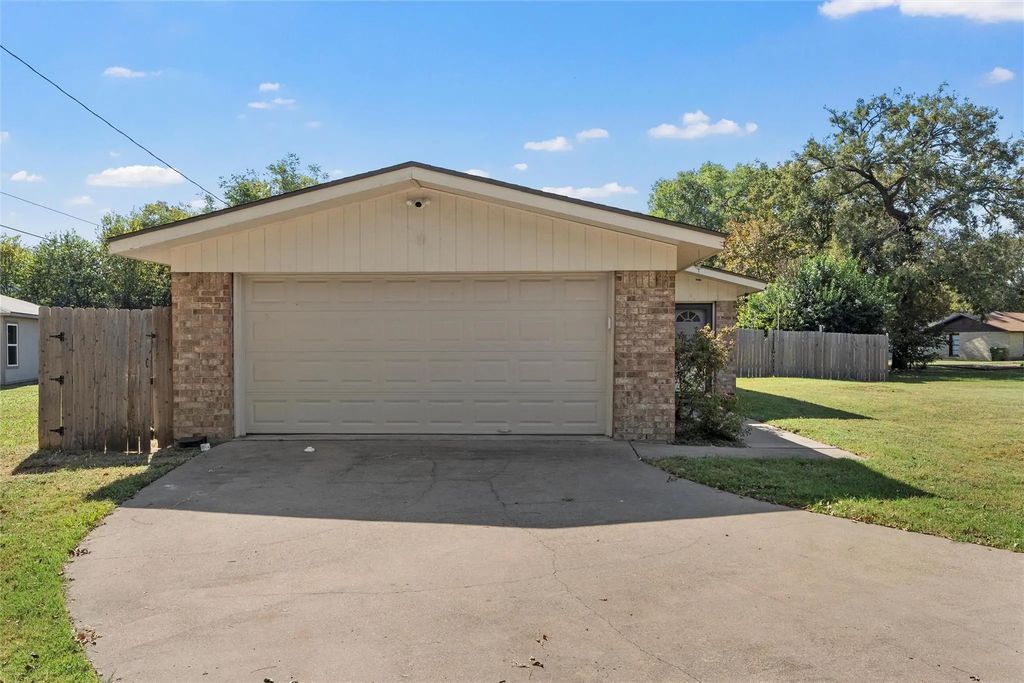 1605 Seley Avenue, Waco