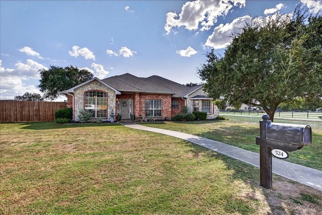 524 Autry Way, Mabank