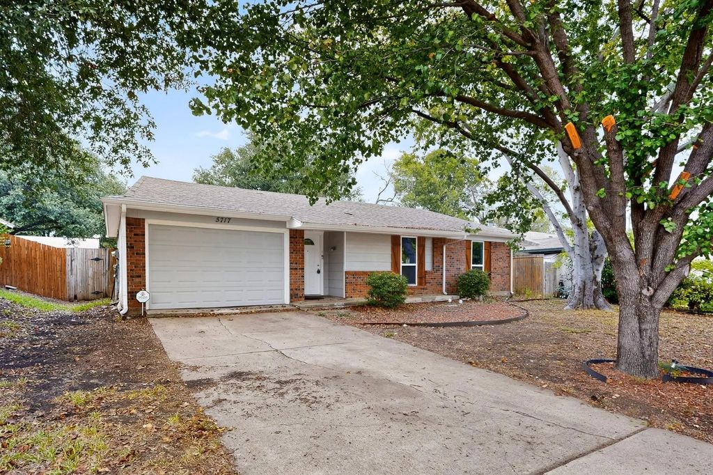 5717 Macrae Street, Haltom City