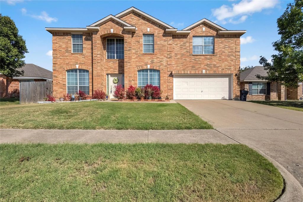 7005 Meadow Bend Drive, Arlington