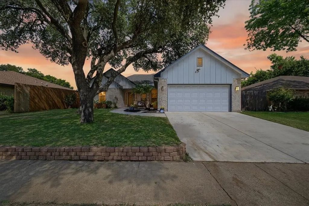 2021 Cedar Grove Lane, Bedford