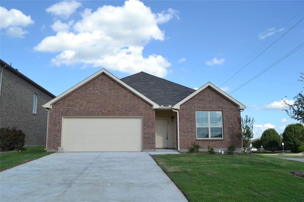 921 Swan Ridge Drive, Sherman