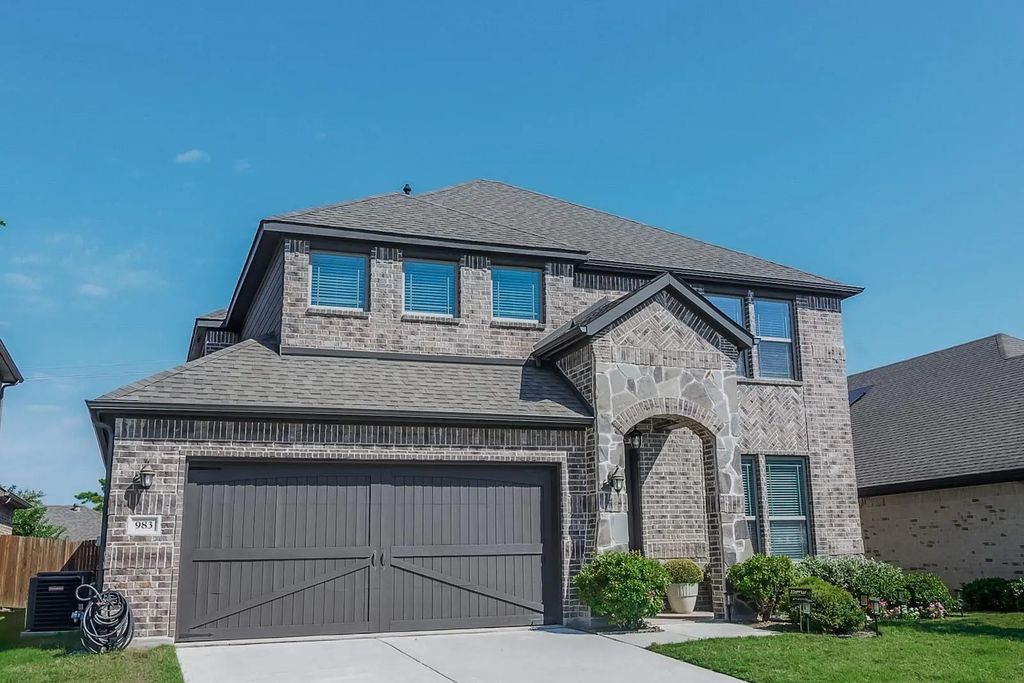 983 E Villas Court, Lewisville