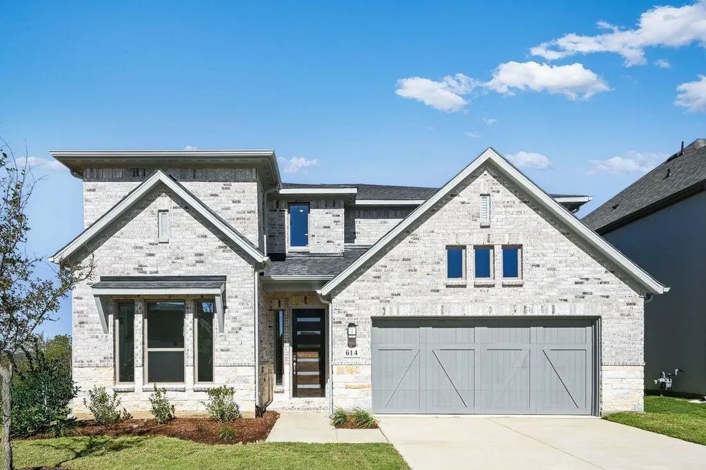 614 Bull Street, Oak Point