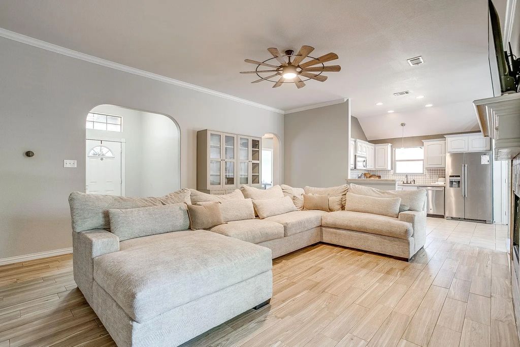 504 Westgate Drive, Aledo