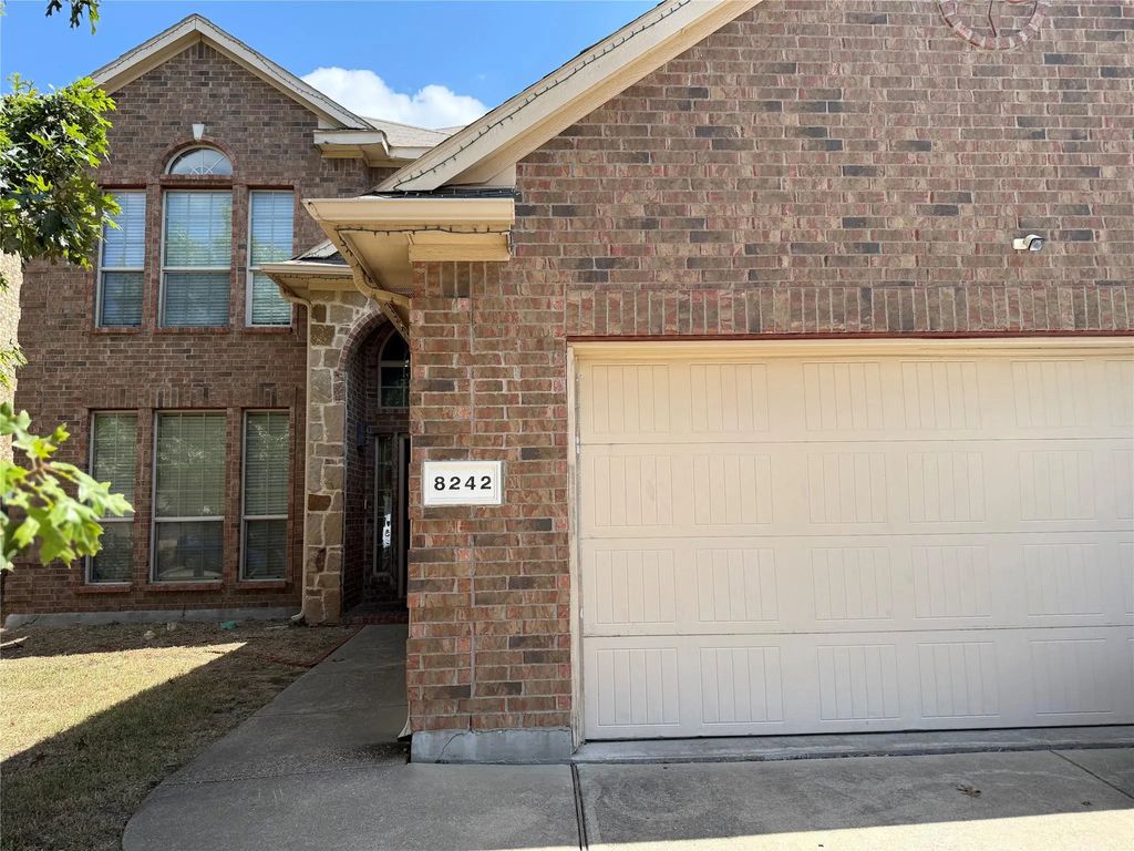 8242 Clarkview Drive, Dallas