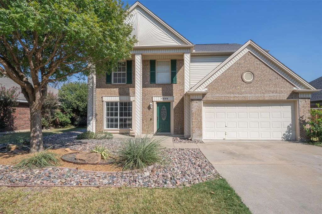 7020 Thomas Place, Watauga