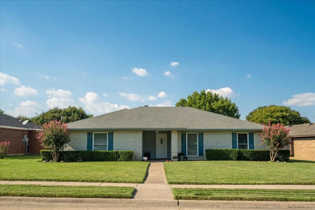 1225 Devonshire Lane, Mesquite