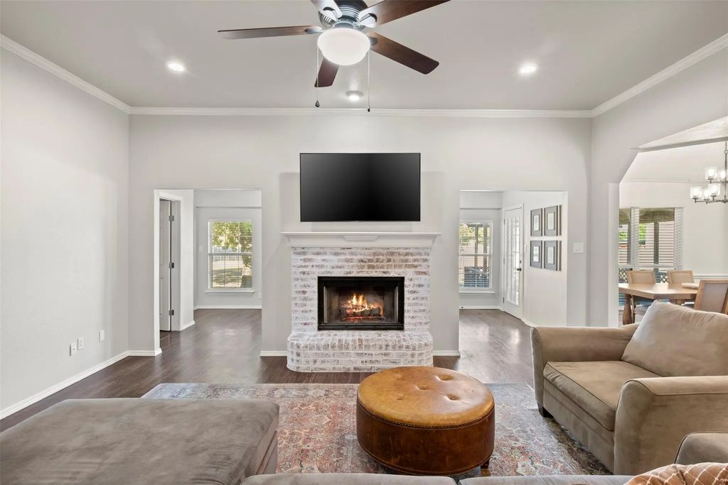 2250 Whispering Hills Drive, Midlothian