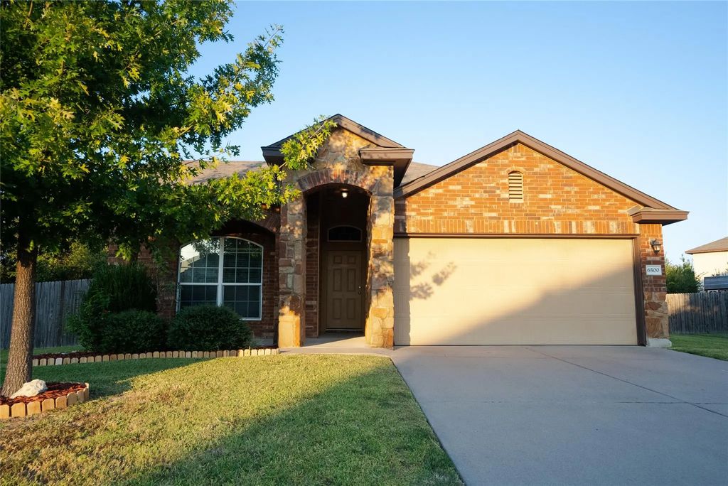 6500 La Sol Lane, Waco
