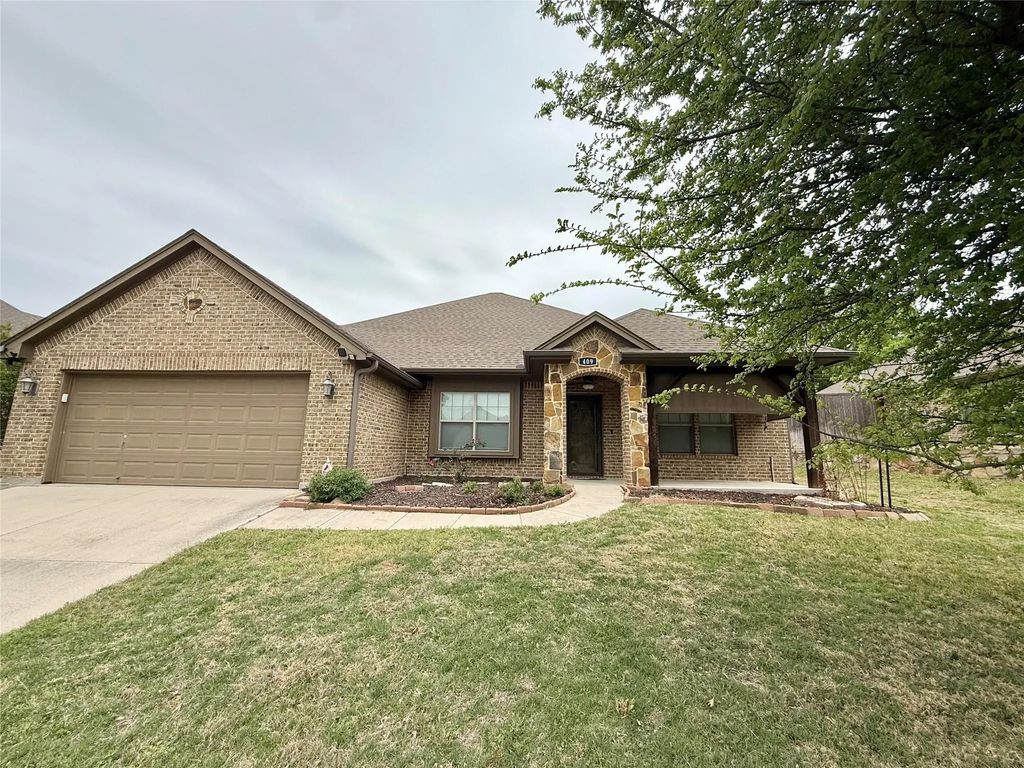 409 Corriente Trail, Azle