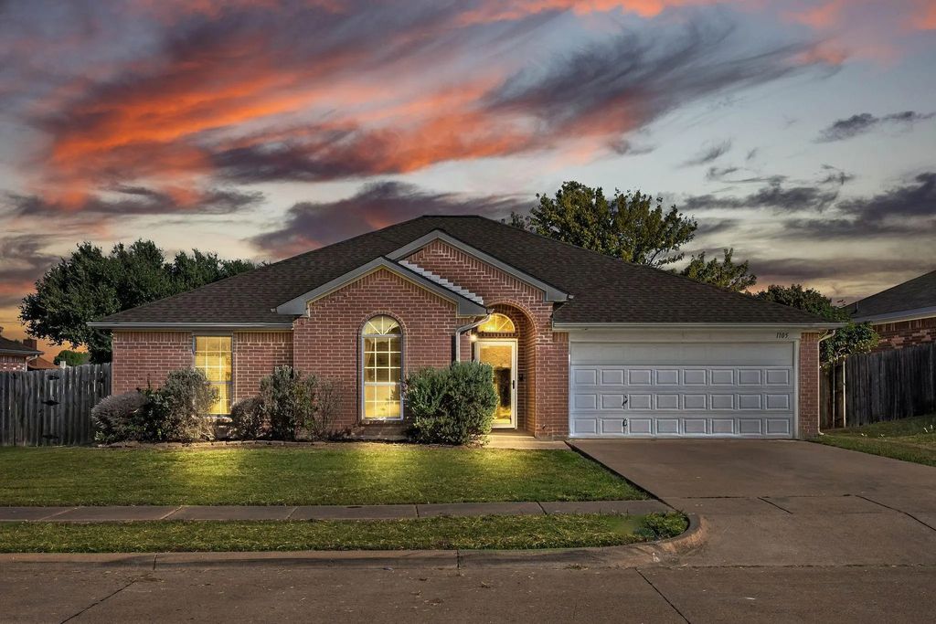 1105 Crooked Creek Court, Midlothian