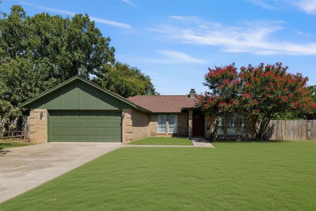 338 Branson Road, Roanoke