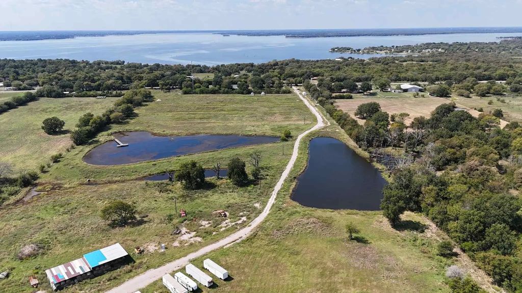 7829 Fm 513 S, Lone Oak