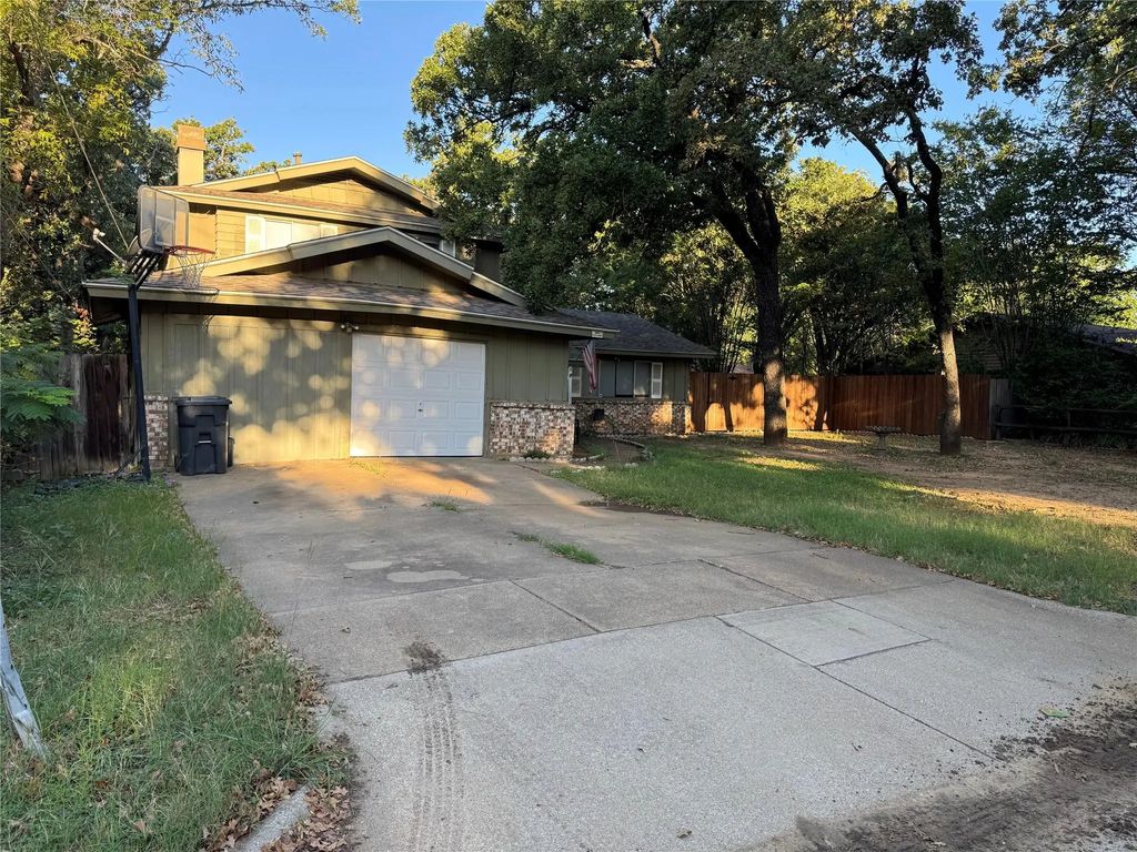 522 Buffalo Drive, Arlington