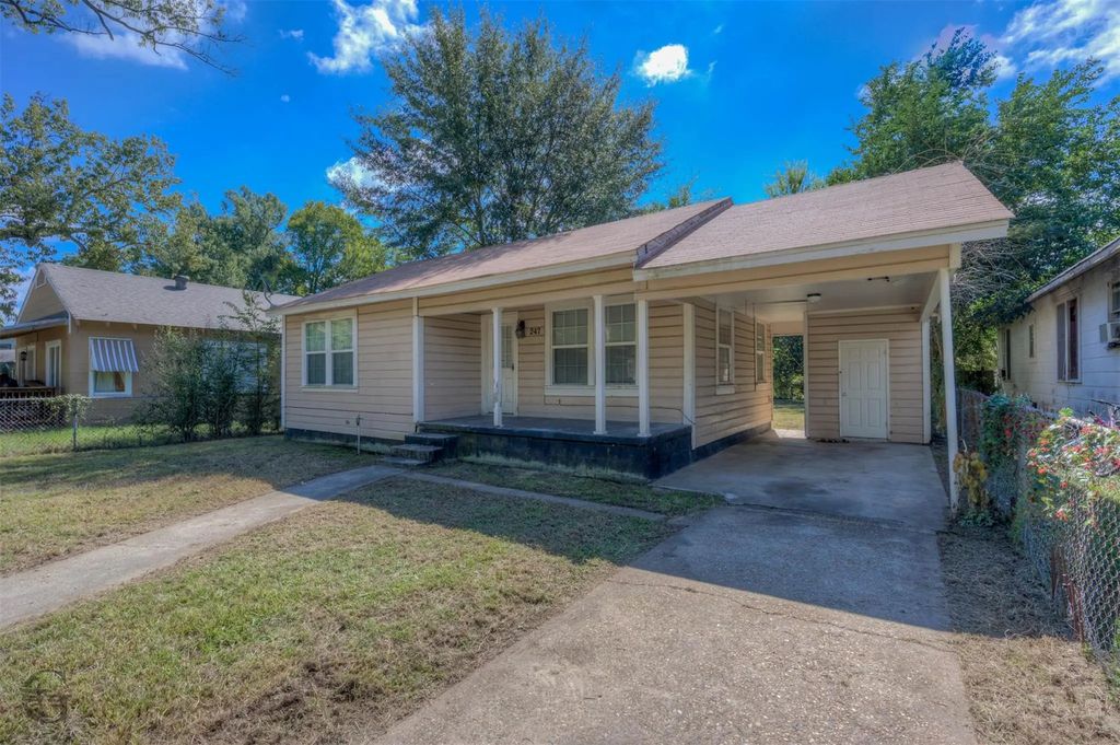 247 E 72nd Street, Shreveport
