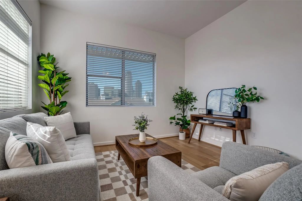 3015 Bryan Street 3b, Dallas