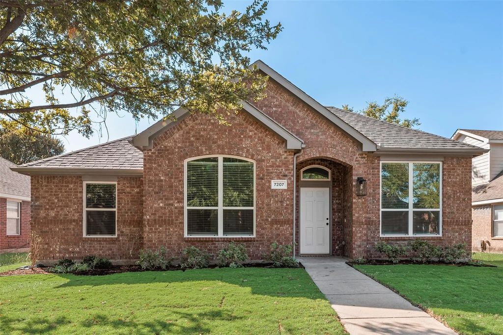 7207 Chinquapin Drive, Frisco