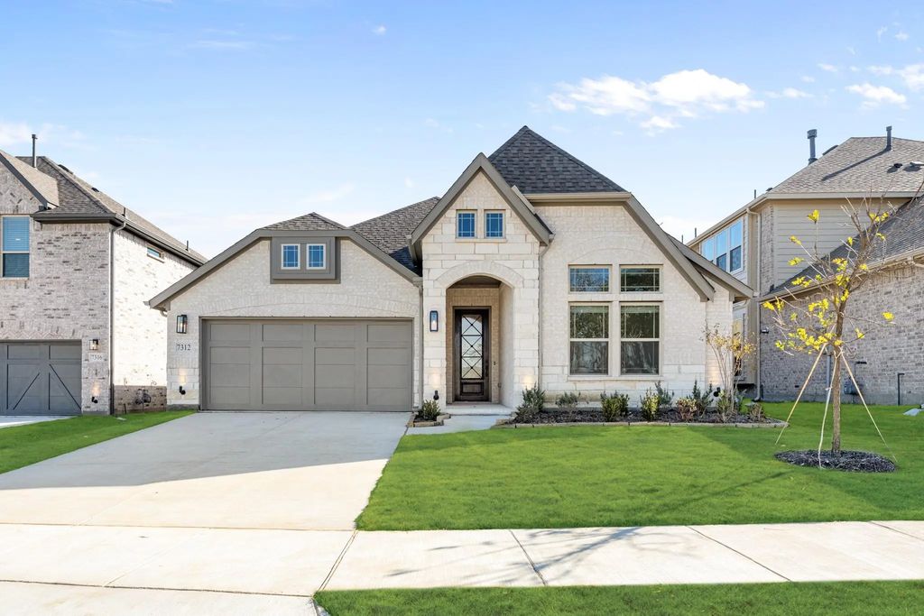 7312 Iris Road, Little Elm