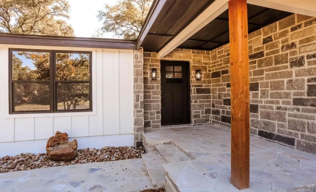 3908 Glenwood Drive, Brownwood
