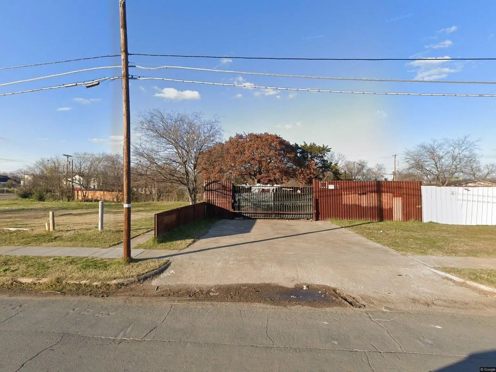 1319 Morrell Avenue, Dallas