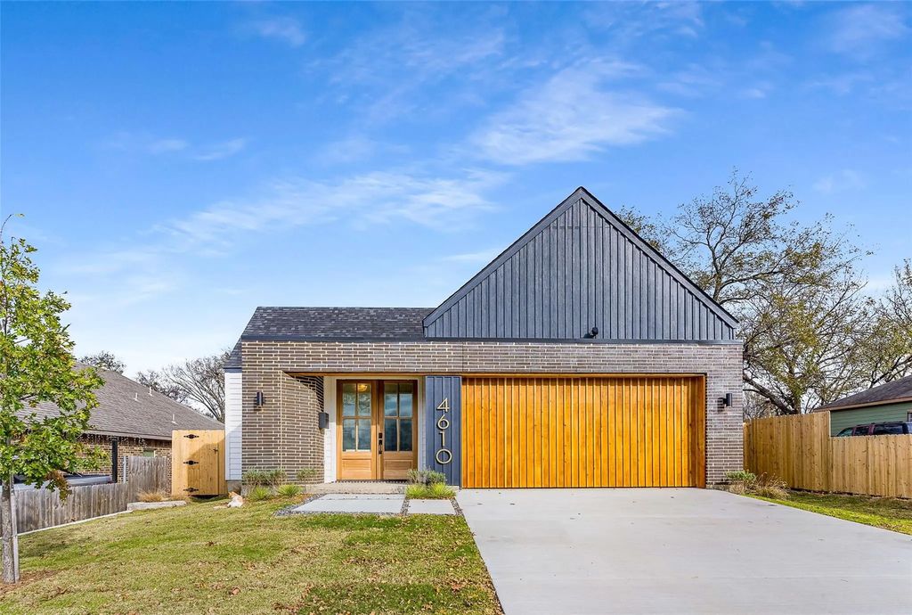 4610 Gracey Street, Dallas