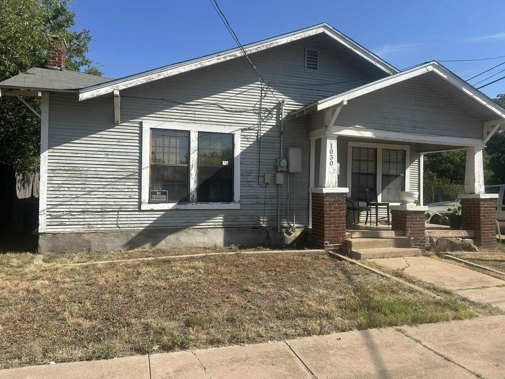 1030 S 10th Street, Abilene