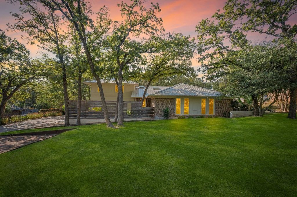 3828 Kelsey Court, Grapevine