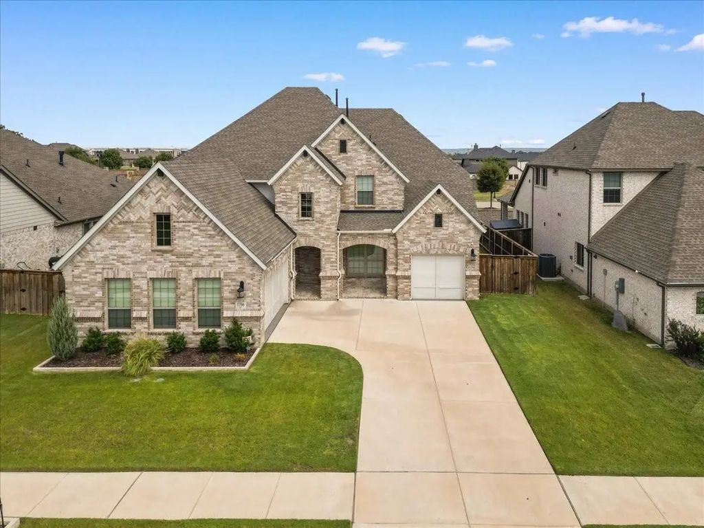 1706 Trellis Drive, Mansfield
