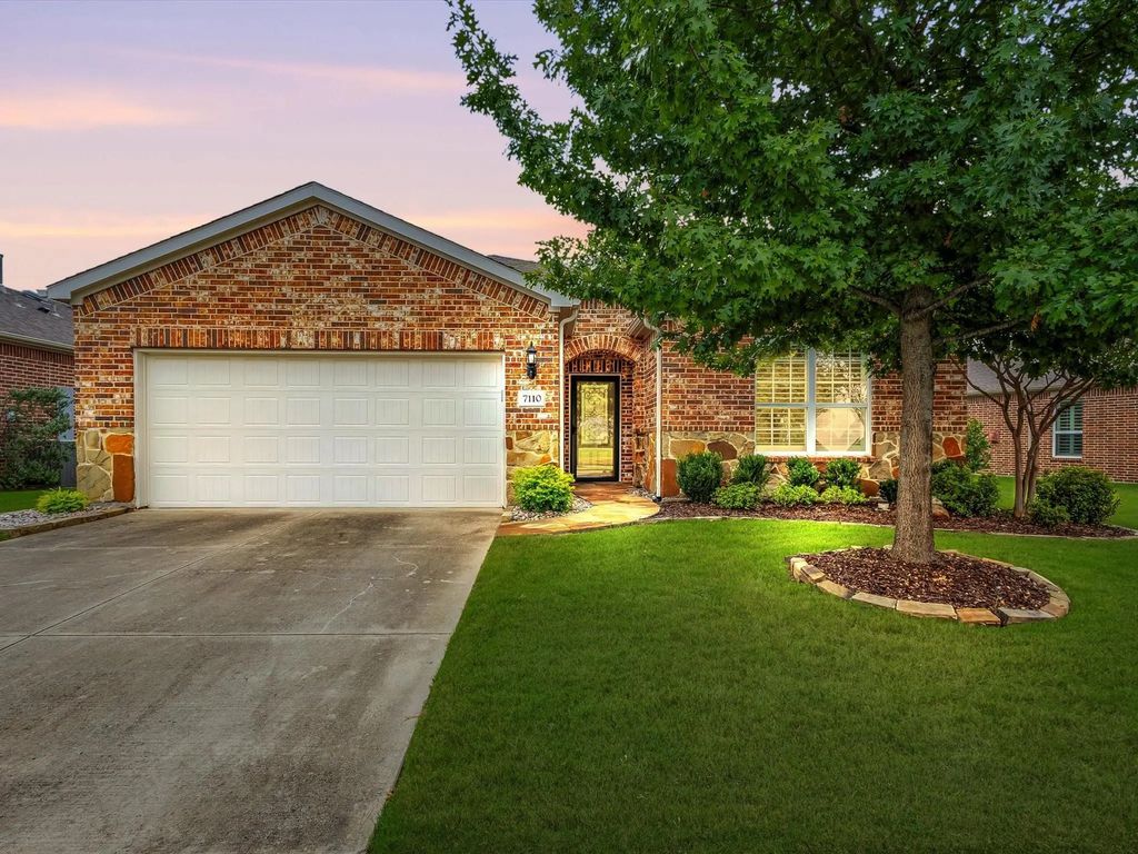 7110 Marsalis Lane, Frisco