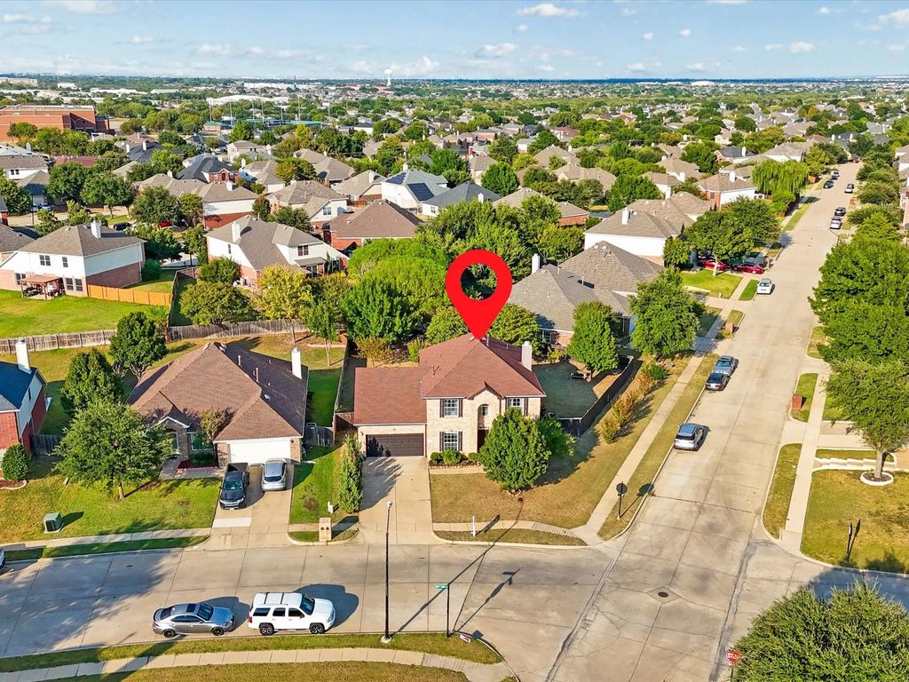513 Rocky Creek Drive, Mansfield