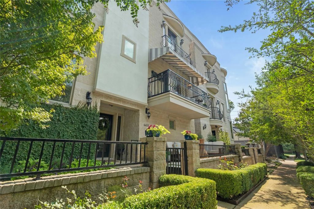 6418 Bryan Parkway, Dallas