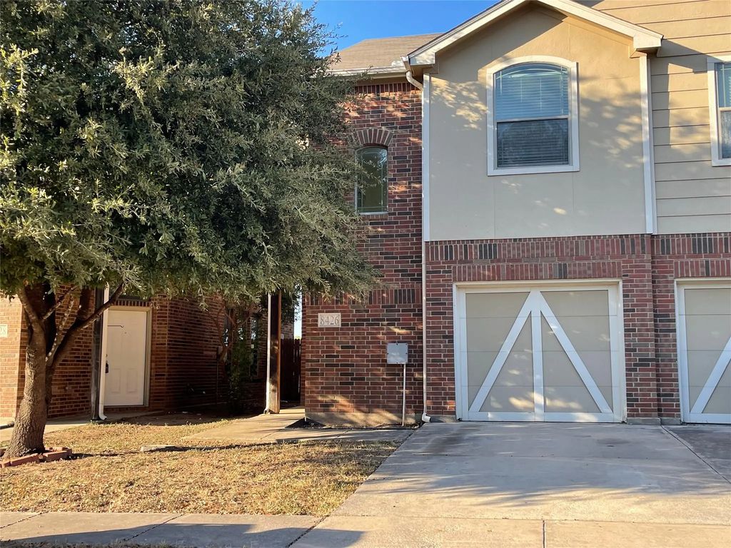 8426 Jay Street, White Settlement