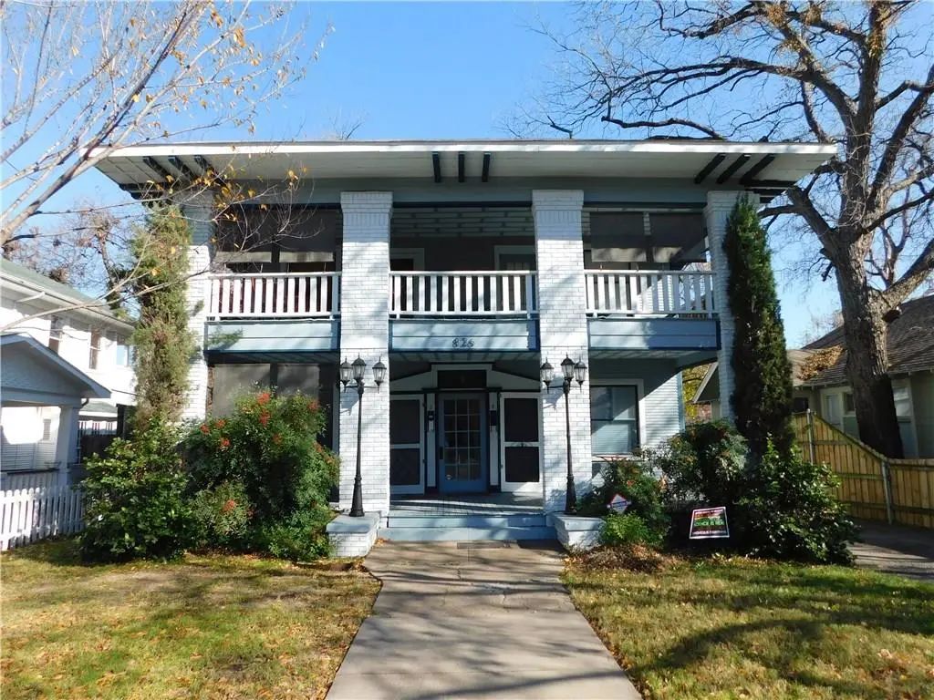 826 N Bishop Avenue 4, Dallas