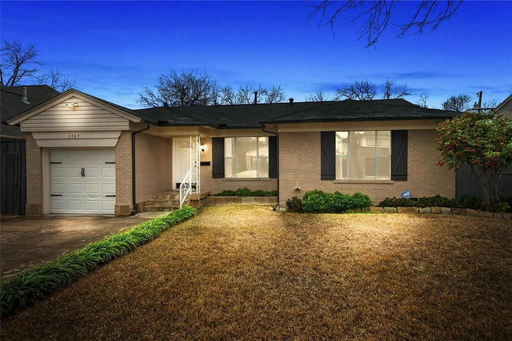 3767 Manana Drive, Dallas
