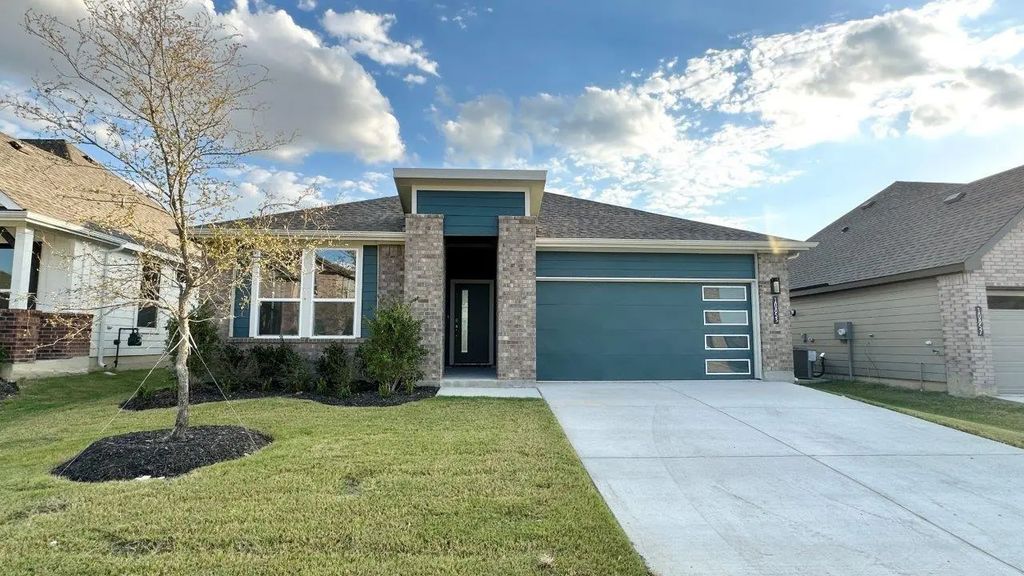 10853 Black Onyx Drive, Fort Worth