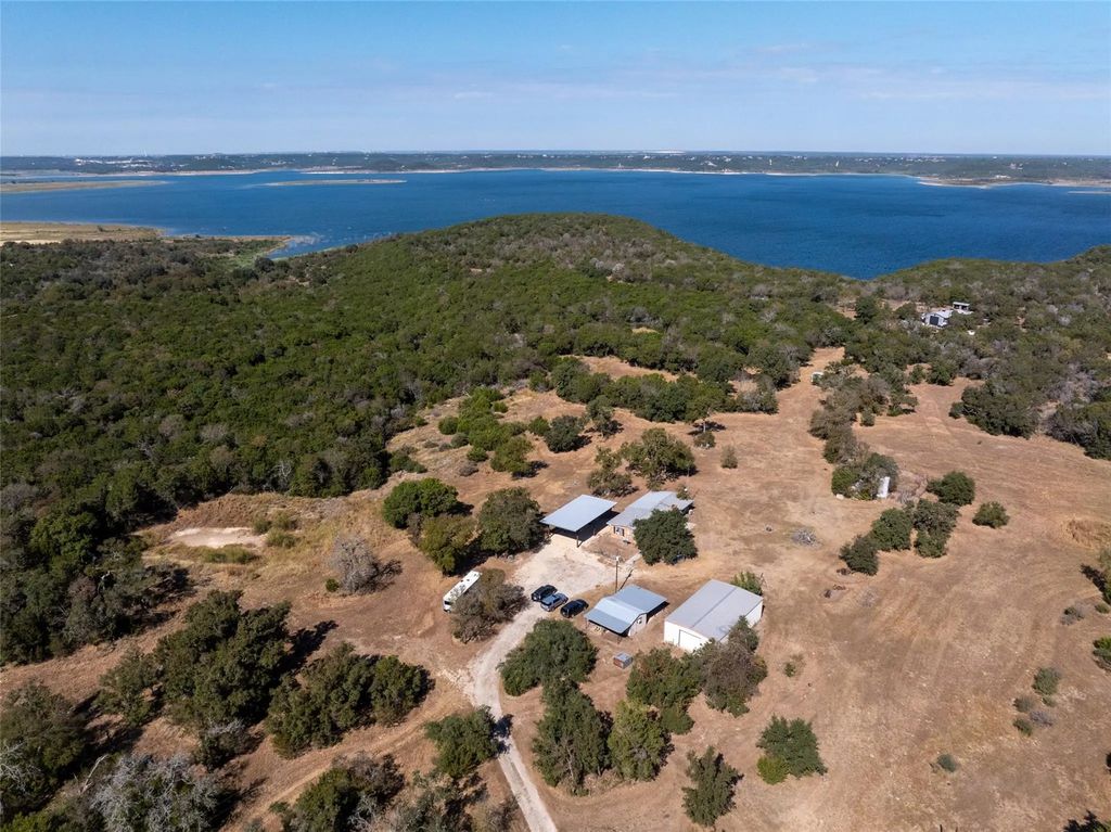8520 Brewer Lane, Salado