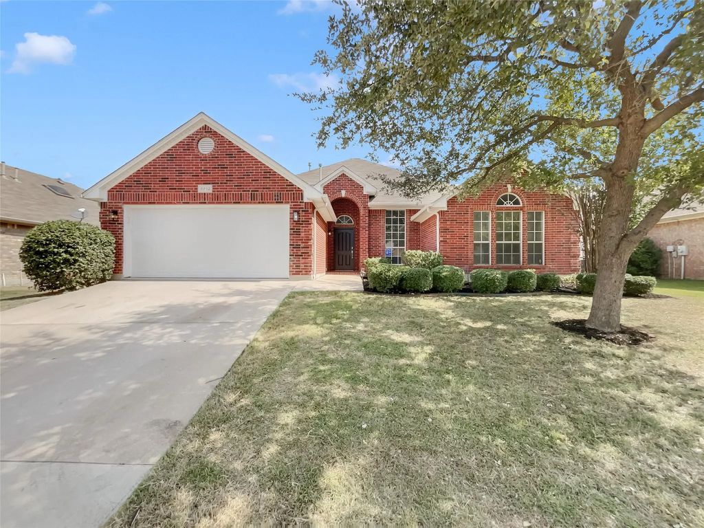 8712 Trace Ridge Parkway, Fort Worth
