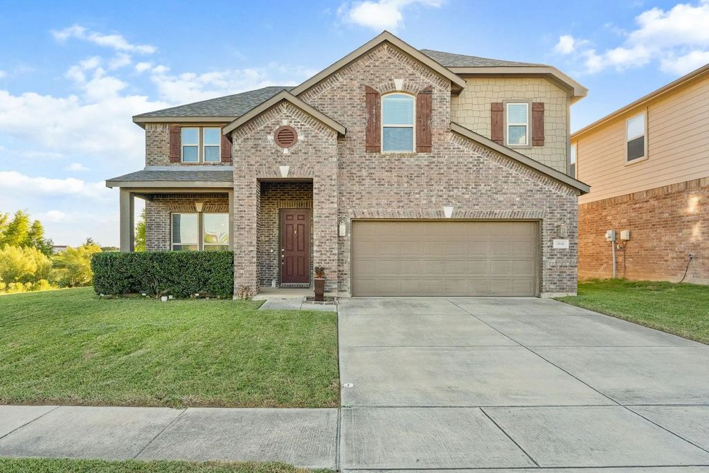 5616 Rock Valley Drive, Fort Worth